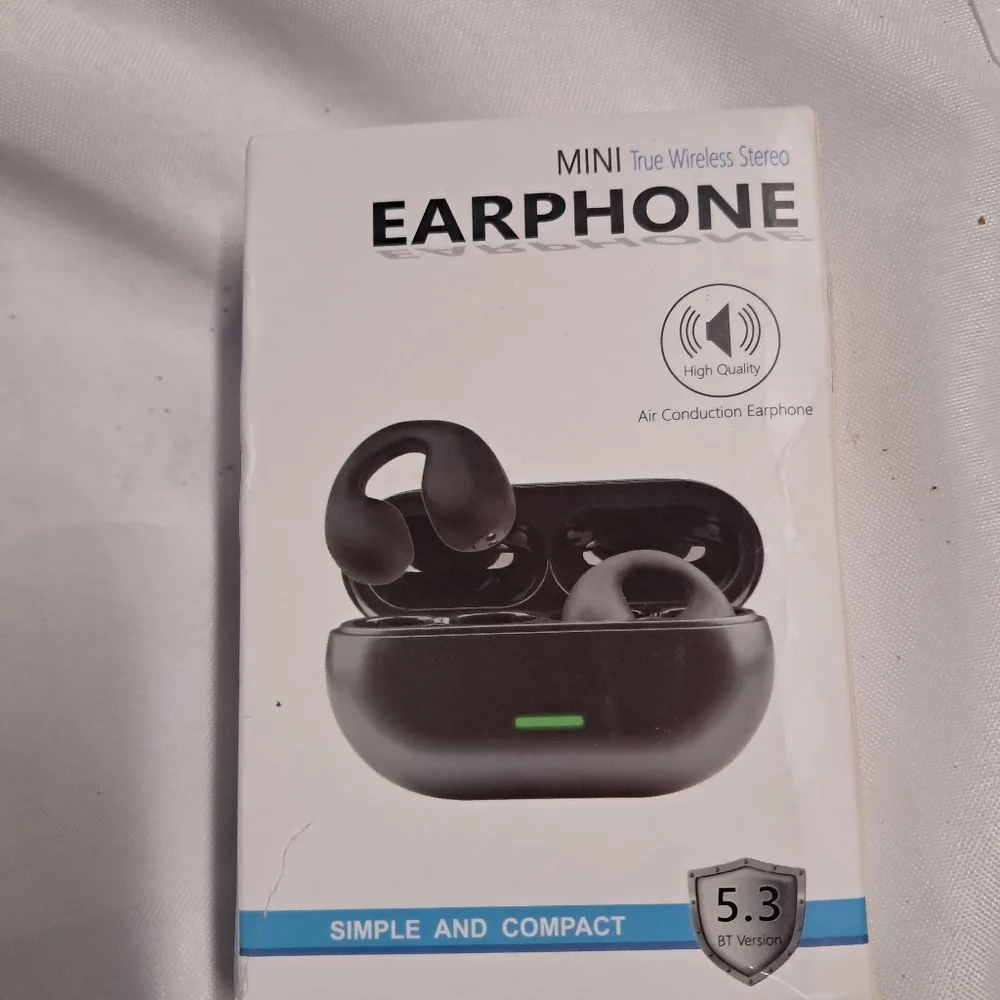 NWT Set Of 3- Open-Ear Wireless Earbuds - Wireless Headphones - Mini Earphone